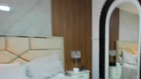 Lola Angel online show from 05.09.26