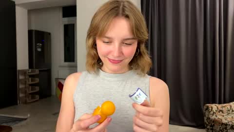 lolaatatee online show from 05.23.26