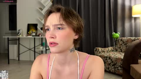 lolaatatee online show from 07.04.26