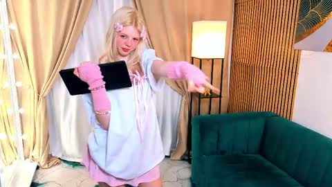 lola online show from 05.02.26