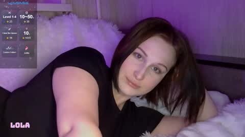 Snapshot of lolalibellule chatting on 11.09.25 Lola online show from 11.09.25