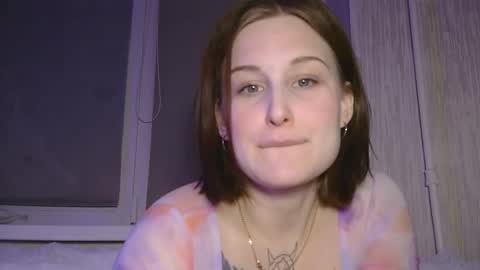 Snapshot of lolalibellule chatting on 12.02.25 Lola online show from 12.02.25