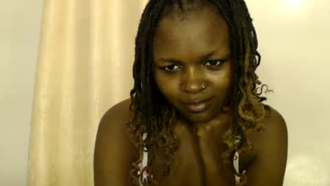 lolamia7 online show from 07.25.26