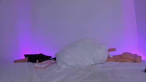 Snapshot of lolap_ chatting on 02.10.25 Lola online show from 02.10.25