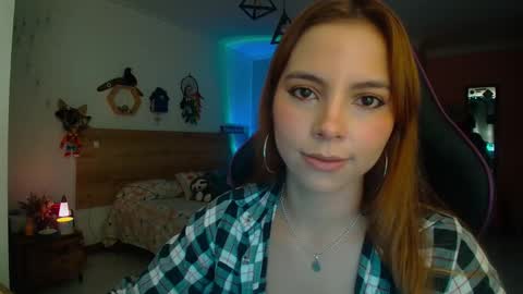 Snapshot of lolaverse chatting on 01.15.26 Lola doll online show from 01.15.26