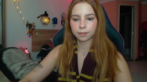 Snapshot of lolaverse chatting on 02.12.26 Lola doll online show from 02.12.26