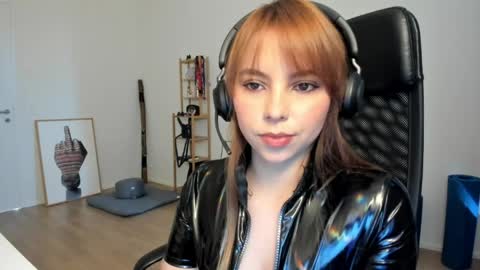 Lola doll online show from 04.03.26