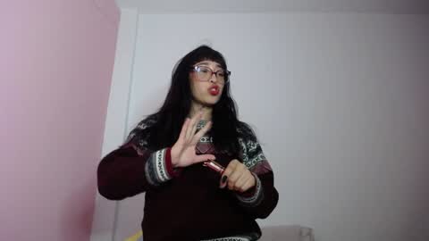 Snapshot of lolitabitchhorney_ chatting on 01.14.25 Lolita online show from 01.14.25