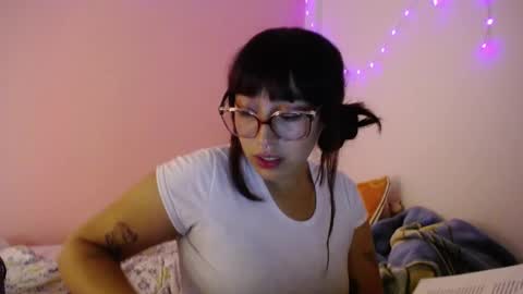 Snapshot of lolitabitchhorney_ chatting on 03.07.25 Lolita online show from 03.07.25