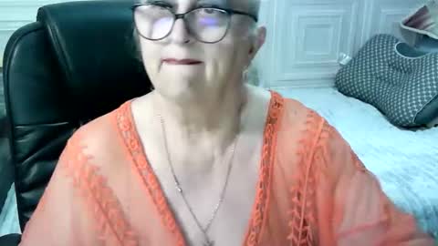 LolkaAlyss online show from 04.15.26