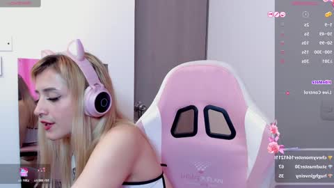 Lolly  online show from 12.26.24