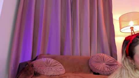 Lolly  online show from 05.17.26
