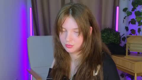 Snapshot of lolly_pump chatting on 10.22.25 Mona online show from 10.22.25