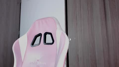 Snapshot of lollypetitte_ chatting on 09.10.25 Lolly online show from 09.10.25