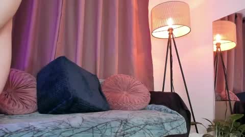 Lolly online show from 05.23.26