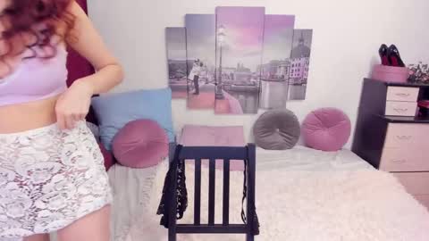 Snapshot of lolomercier chatting on 10.26.25 LoloMercier online show from 10.26.25