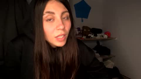 Snapshot of loly_pink_ chatting on 02.19.25 Loly online show from 02.19.25