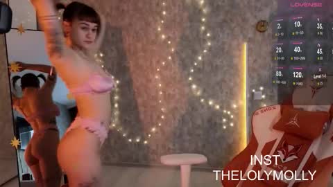 Molli online show from 11.14.25