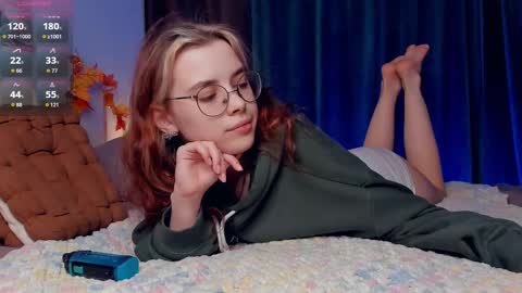 Lona online show from 11.12.25