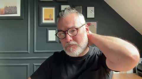 EnglishBear online show from 06.08.26