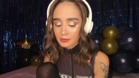 Snapshot of lonelly_lolly98 chatting on 01.27.25 SABRINA online show from 01.27.25