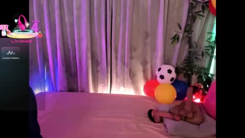 Jennifer  online show from 06.16.26