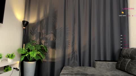 Shy EvaStreams are everyday 9 AM - 3 PM GMT 3  online show from 10.13.25