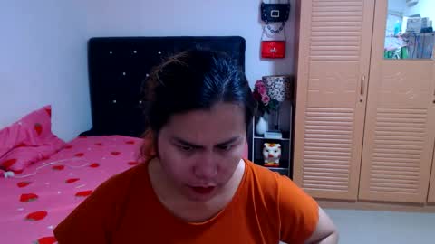 Snapshot of longasiansausage chatting on 10.05.25 TOPwithEXTRABiG online show from 10.05.25