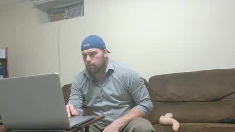 longhairedfreak1921 online show from 09.25.25