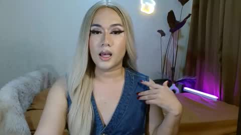 Snapshot of longoria_crawford chatting on 09.13.25 My Lover Dadddy roberto online show from 09.13.25