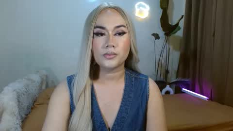 Snapshot of longoria_crawford chatting on 09.15.25 My Lover Dadddy roberto online show from 09.15.25