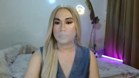 Snapshot of longoria_crawford chatting on 10.04.25 My Lover Dadddy roberto online show from 10.04.25