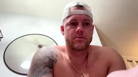 Snapshot of longstrokin8869 chatting on 02.24.25 Bradsobad88 online show from 02.24.25