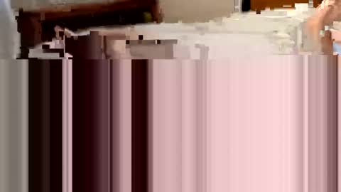 Snapshot of longwood2323 chatting on 12.18.24 Longwood2323 online show from 12.18.24