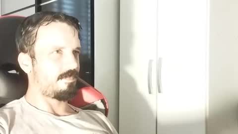 Snapshot of lookaz4010 chatting on 02.11.25 Lucas online show from 02.11.25