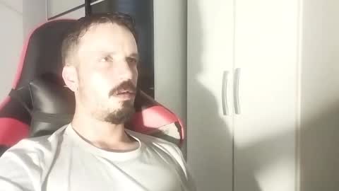 Lucas online show from 03.11.25