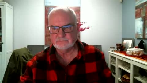 Snapshot of loop102 chatting on 02.28.26 loop102 online show from 02.28.26