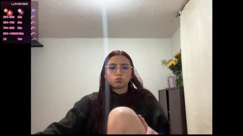 Snapshot of lopez_sofia chatting on 09.24.25 sofia lopez online show from 09.24.25