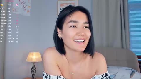 Lora control 2 min for every new Fan Club subscriber online show from 10.09.25