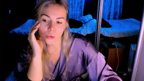 Lora online show from 10.02.25