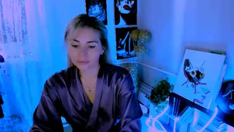Lora online show from 06.22.26