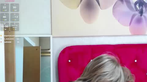 loradelniro1 online show from 03.07.25