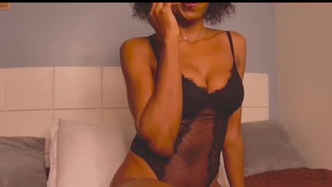 Snapshot of loraforreal chatting on 09.17.25 Blackcat online show from 09.17.25