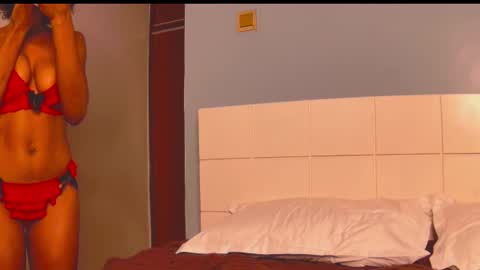 Snapshot of loraforreal chatting on 10.21.25 Blackcat online show from 10.21.25