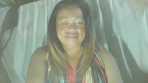 Snapshot of lorahvane chatting on 04.05.26 LorahVane online show from 04.05.26