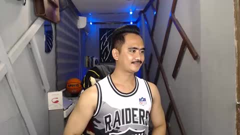 Macky online show from 02.19.25