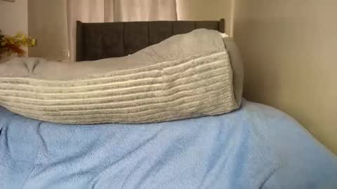 Snapshot of lorelah_sweetgirl chatting on 11.22.25 LORELAH online show from 11.22.25