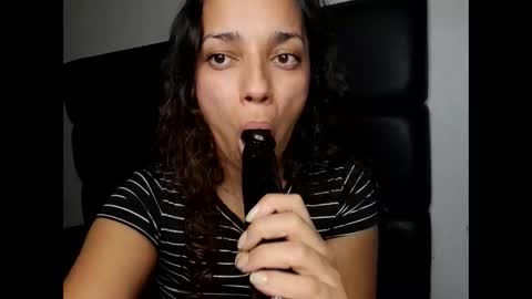 Snapshot of loreley1910 chatting on 04.06.26 HI Privates are OPEN online show from 04.06.26