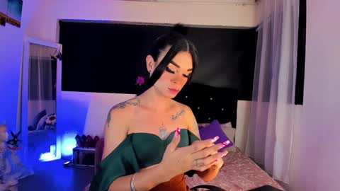 lesly lorena online show from 01.31.25