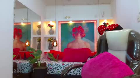 lore online show from 09.10.25